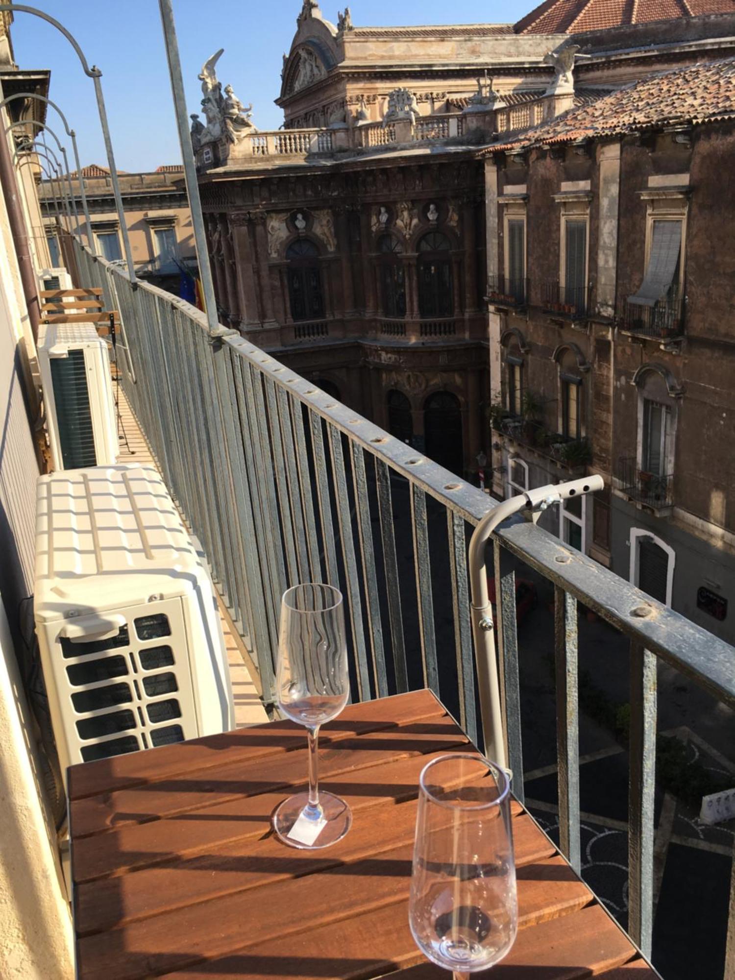 Appartamento Wonderful Teatro Massimo Bellini Catania Esterno foto