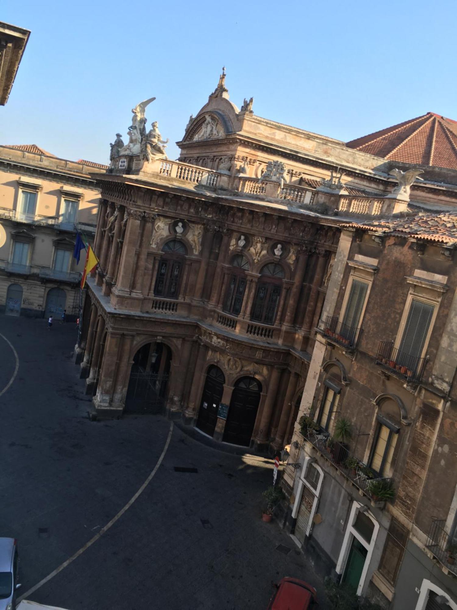 Appartamento Wonderful Teatro Massimo Bellini Catania Esterno foto