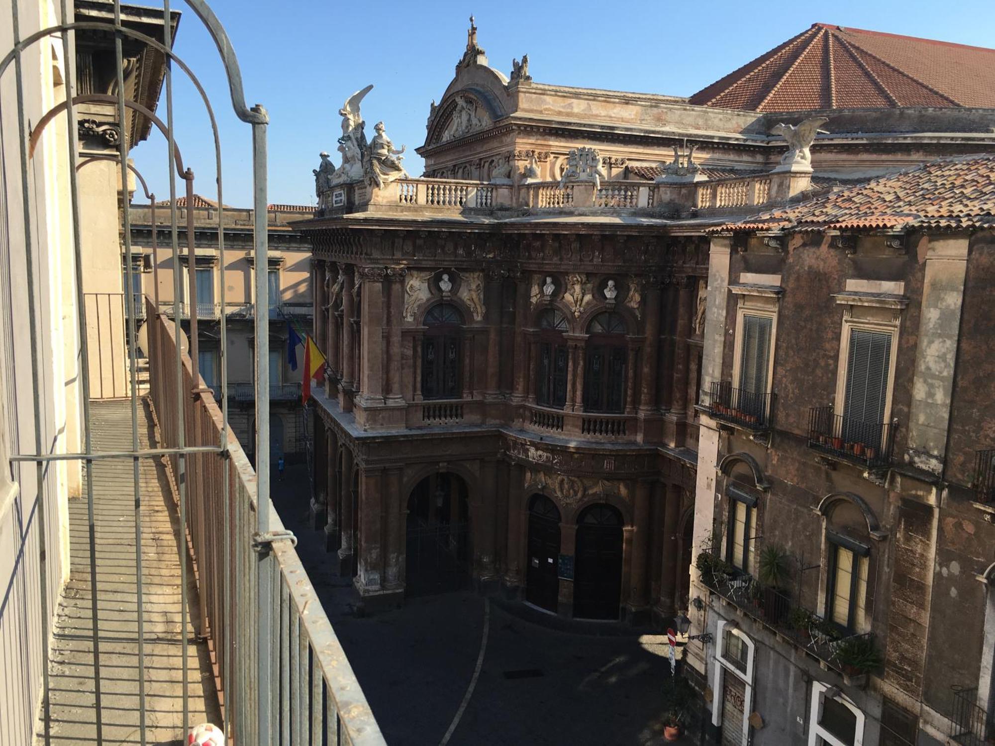 Appartamento Wonderful Teatro Massimo Bellini Catania Esterno foto