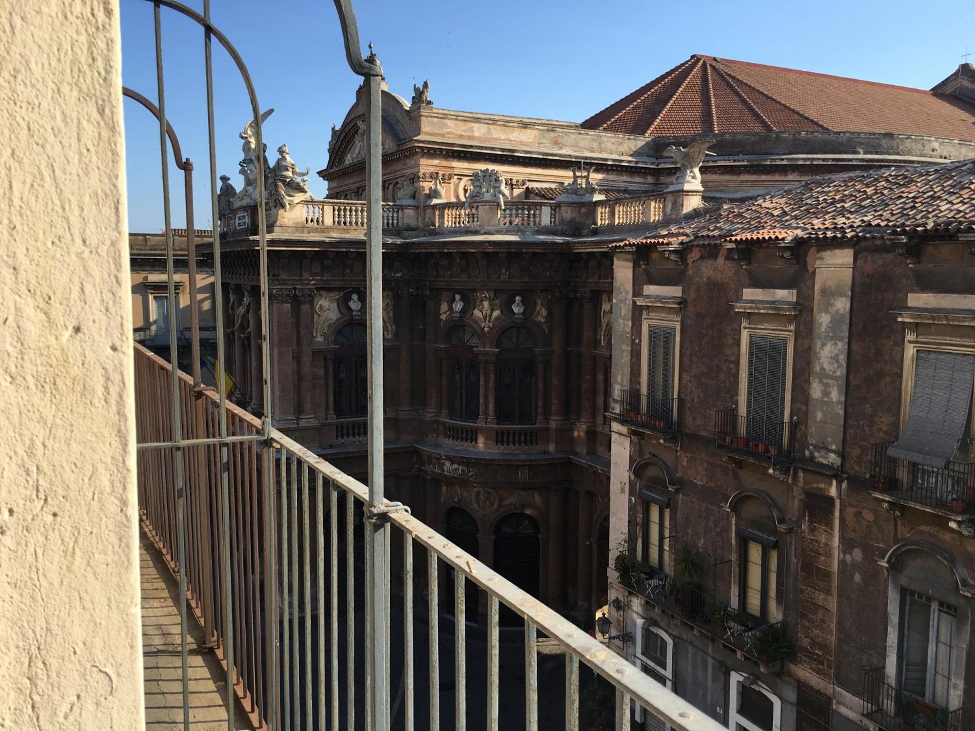 Appartamento Wonderful Teatro Massimo Bellini Catania Esterno foto